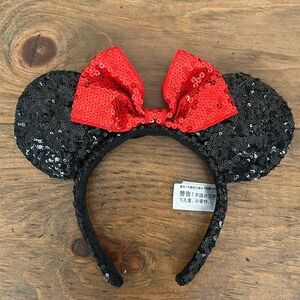Sequin Minnie ears